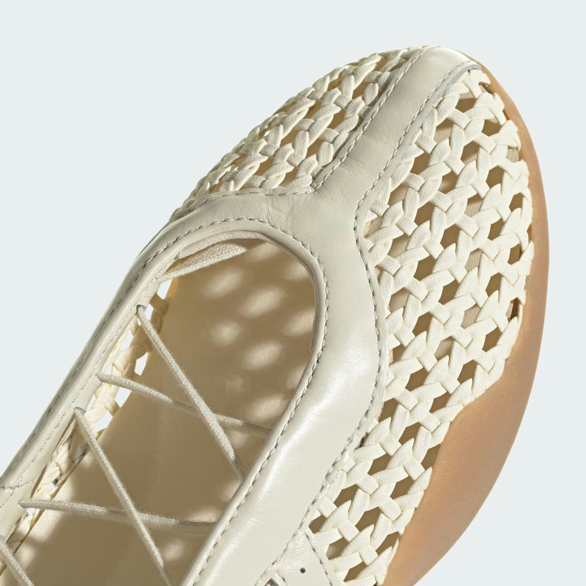 Taekwondo MEI Shoes "Cream white / Gum"