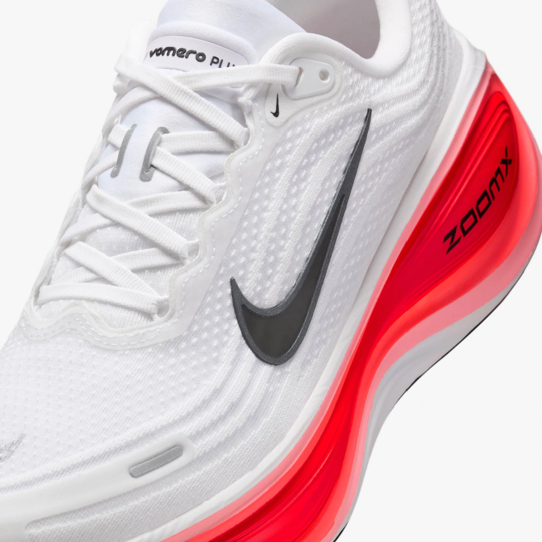 Vomero Plus White Red