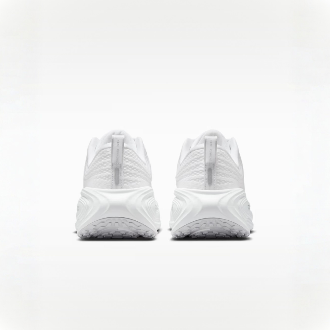 Vomero Plus White