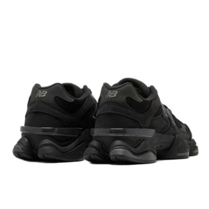 9060 Triple Black Cat