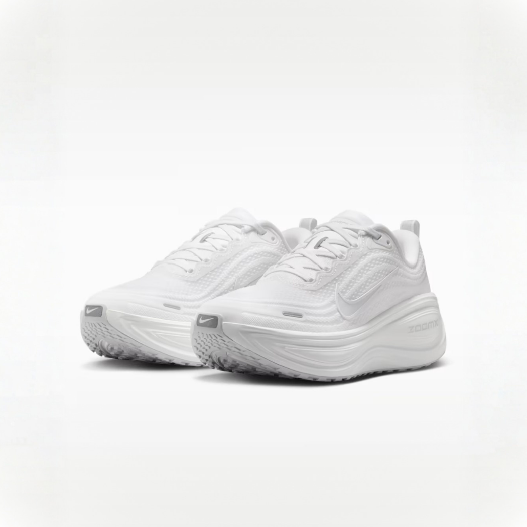 Vomero Plus White