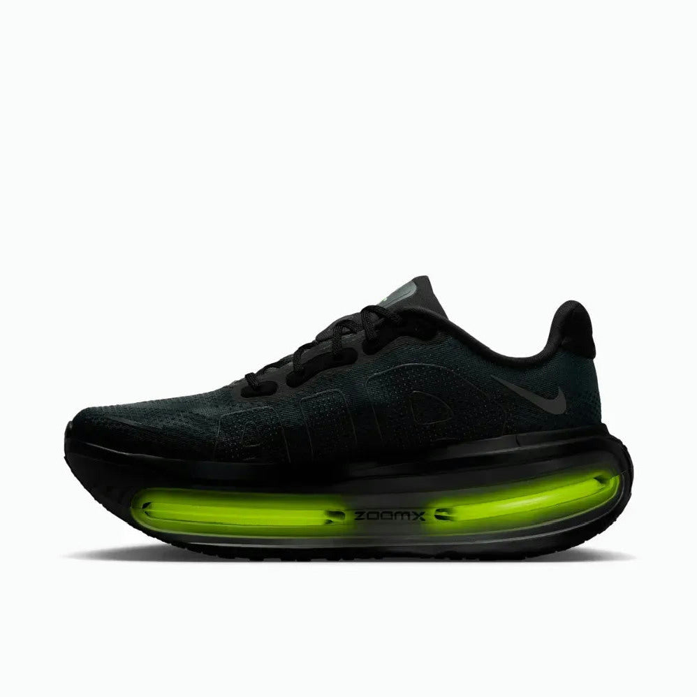 Vomero Premium Black Volt